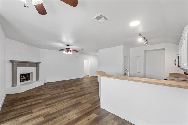 Building Photo - 917 Orchid Blvd