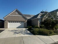 Building Photo - $500.00 off first full months if possessio...