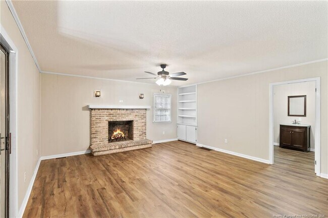 Building Photo - 309 Kenwood Dr