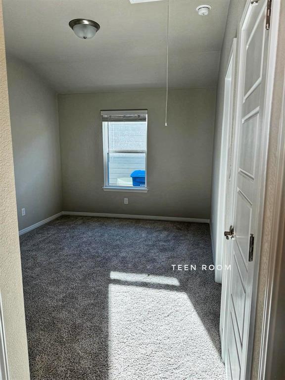 Building Photo - 2844 Moyer Ln