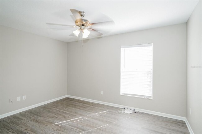 Building Photo - 1729 Dooley Ln