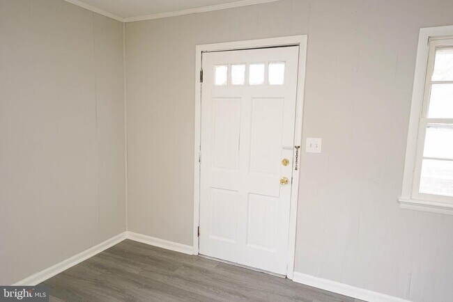 Building Photo - 200 Ironshire St