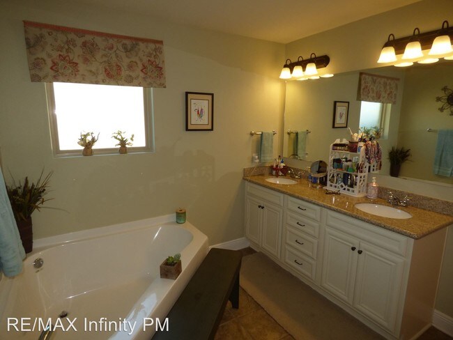 Building Photo - 3 br, 2 bath House - 5760 Mill Stream Way