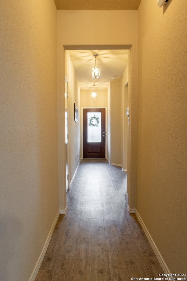 Entry Foyer - 8410 Blackstone