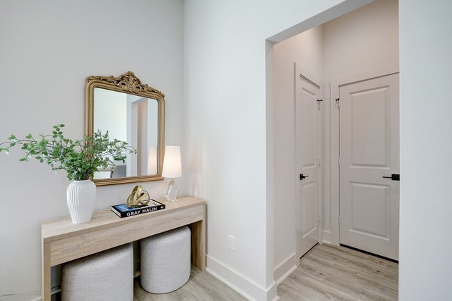 Building Photo - 5244 Texas St