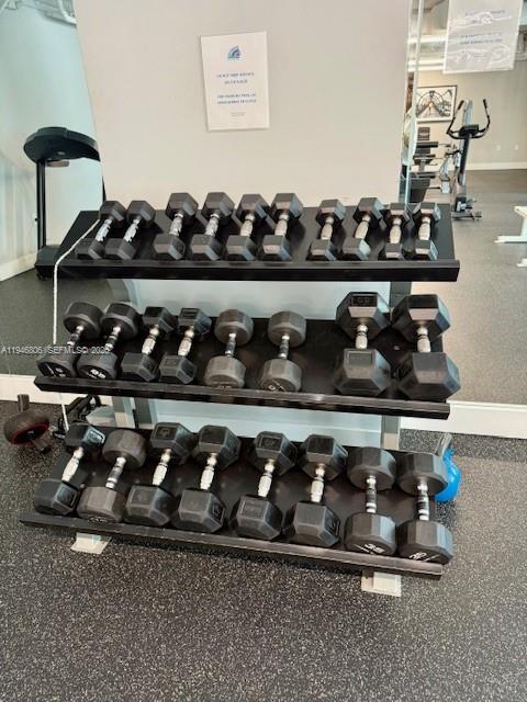 Building Photo - 140 S Dixie Hwy