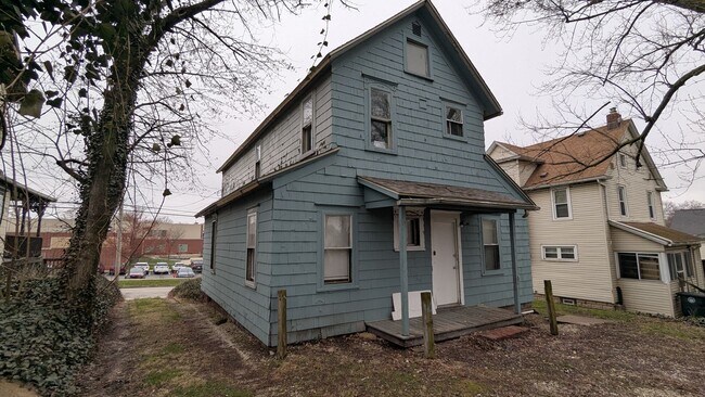 Building Photo - Atlas Investment Group, LLC (569 Allyn St ...