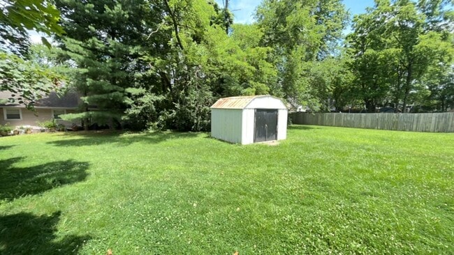 Building Photo - Great house in Middletown Coming Soon!