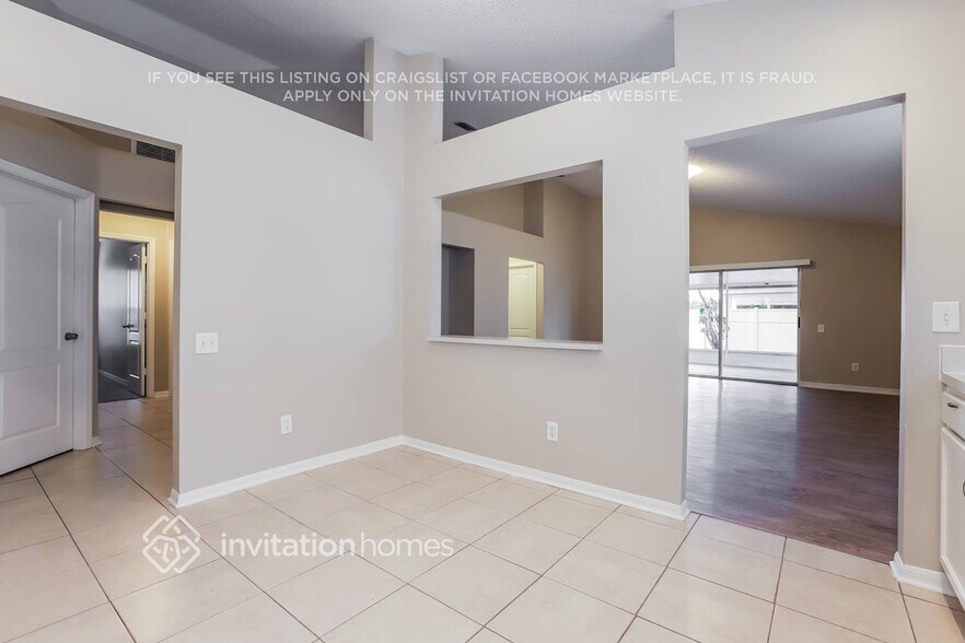 Building Photo - 10503 Walker Vista Dr