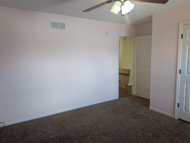 Building Photo - 4108 Cedar Crest Ln