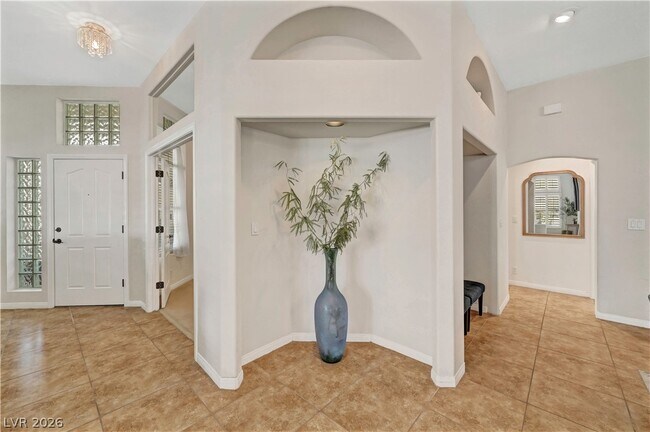 Building Photo - 1405 Sunblush Ln