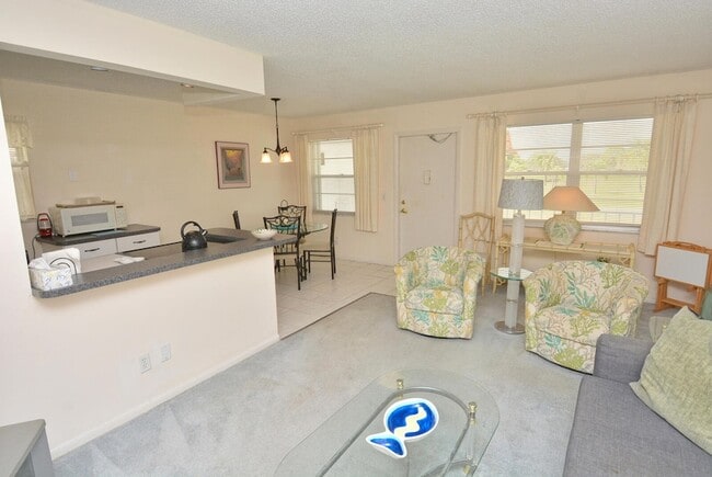 Building Photo - 1225 NW 21st St