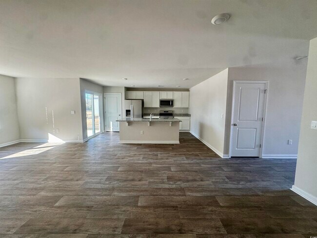 Building Photo - 390 Acosta Cir