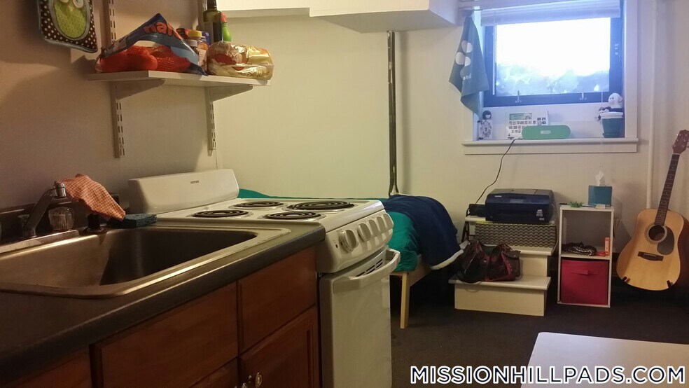 Building Photo - 55 S Huntington Ave