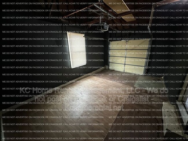 Building Photo - 3416 S Overton Ave