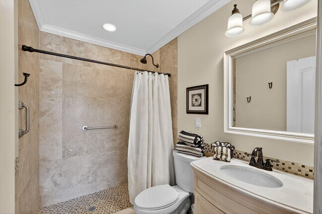 Building Photo - 6485 Chasewood Dr