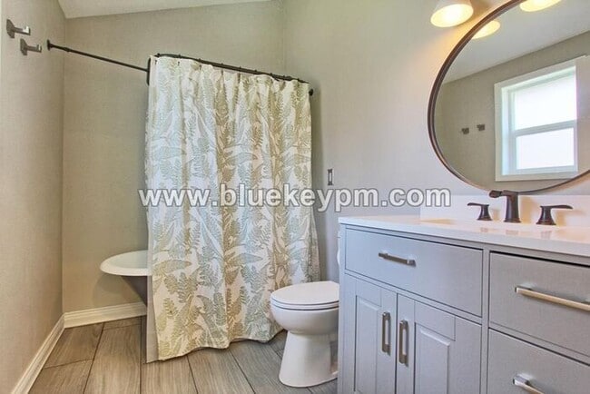 Building Photo - Luxury 3 Bed, 2.5 Bath Home in Beaverton with Large Yard and Bonus Room