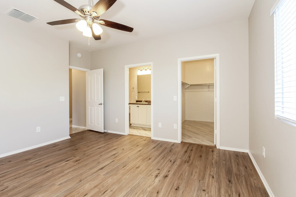 Building Photo - 8391 W Kittiwake Ln