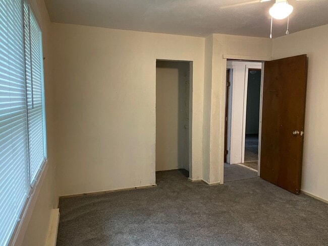 Building Photo - 3 BED, 2 BATH HOME LOCATED IN COUNTRY!