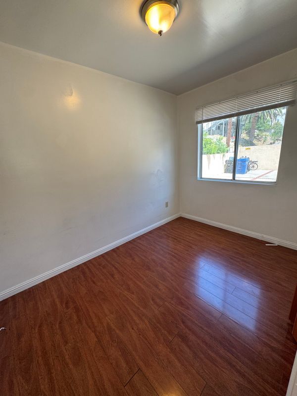 Building Photo - 1466 Silver Lake Blvd