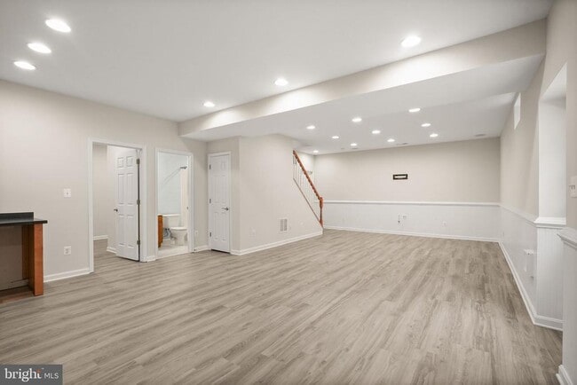 Building Photo - 8857 Yellow Hammer Dr