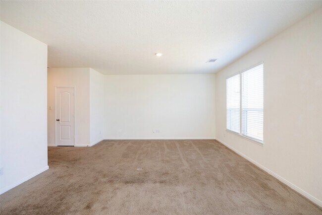 Building Photo - 6021 Diamond Sky Ln