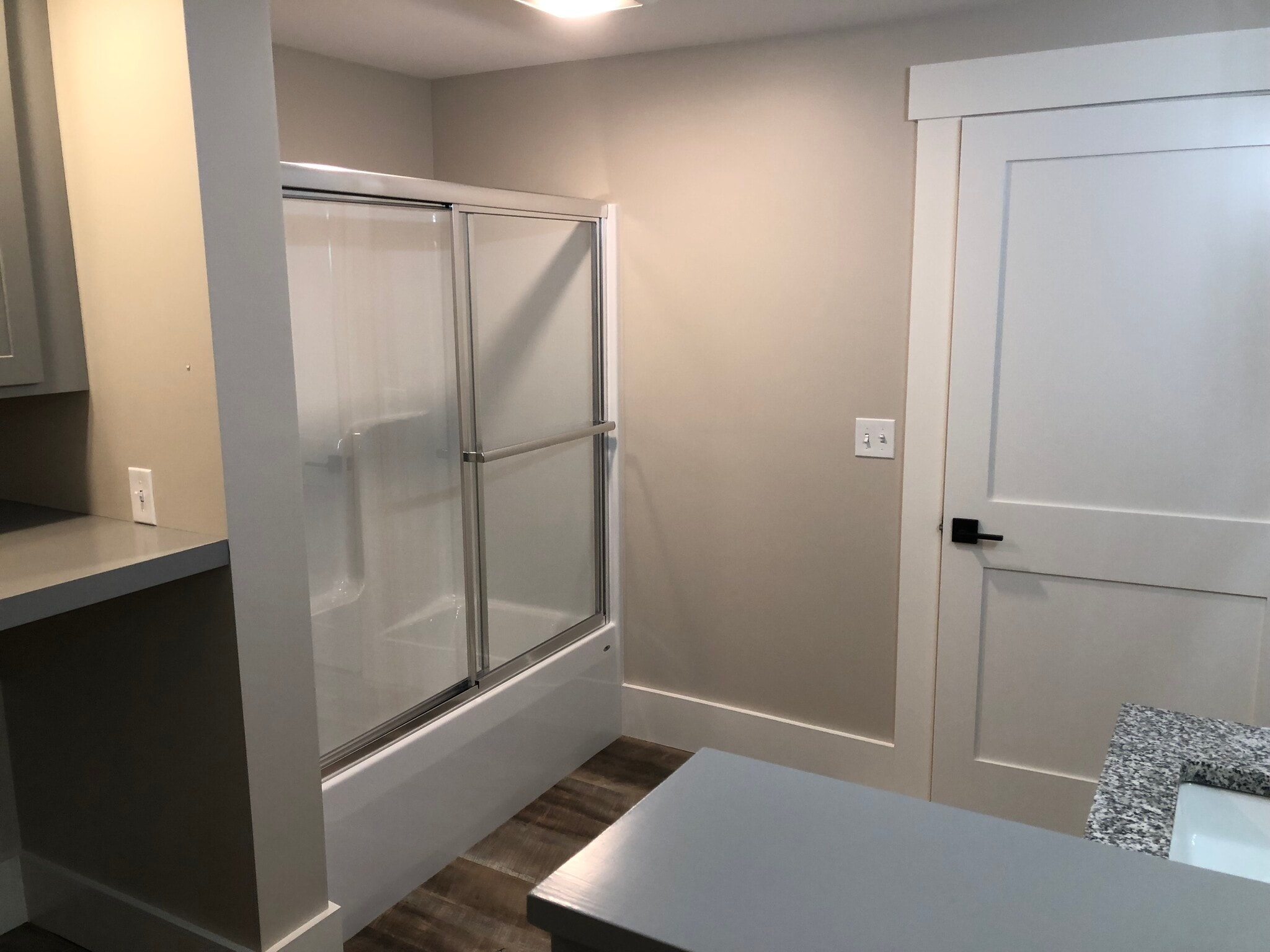 Building Photo - 556 Water St