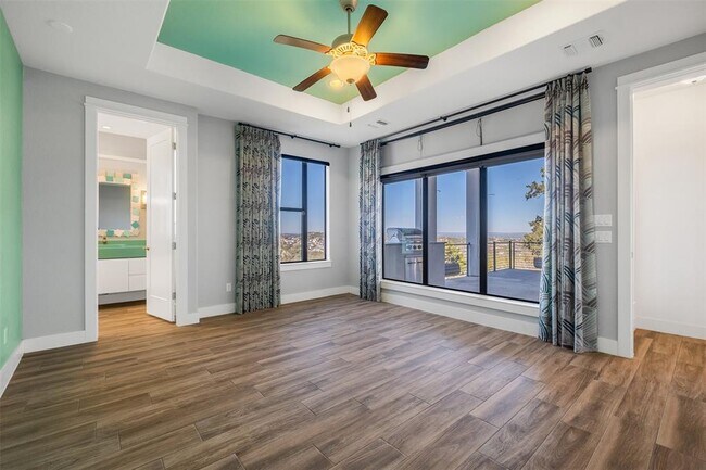 Building Photo - 16205 Coral Stone Way