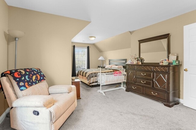 Building Photo - 4317 Saron Dr