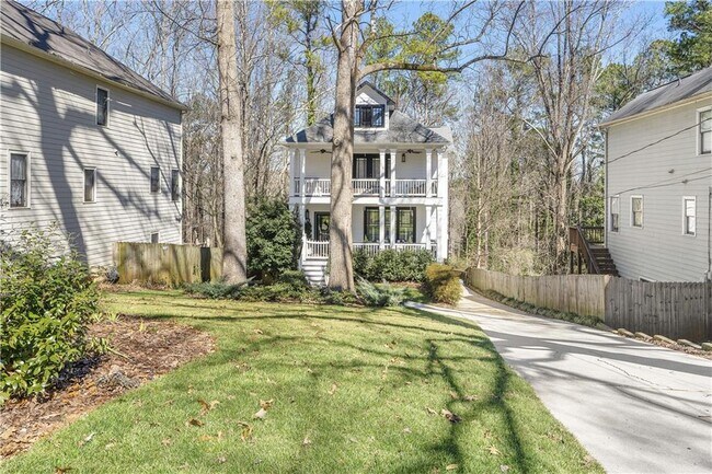 Building Photo - 3102 Alston Dr