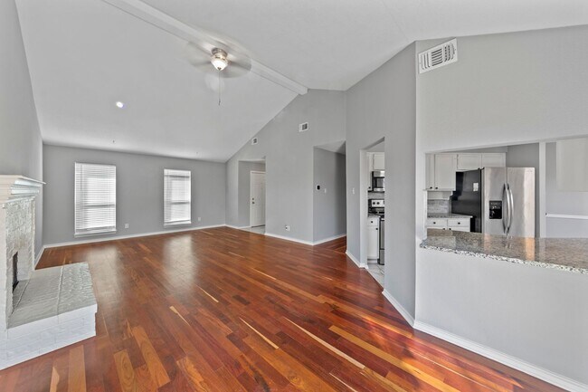 Building Photo - 128 Overbrook Dr