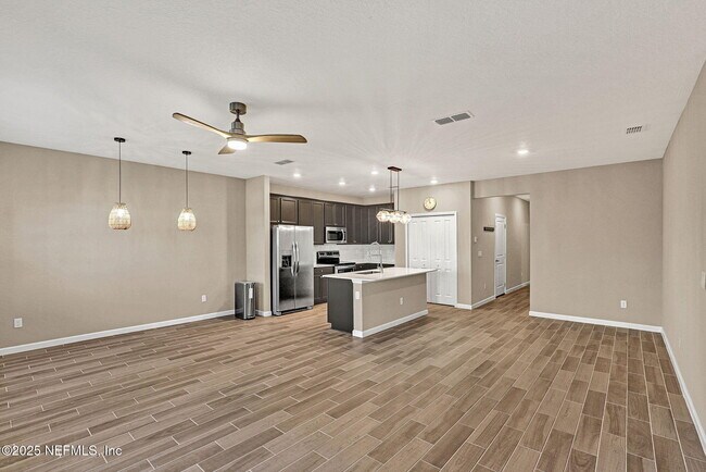 Building Photo - 483 Boracay Cir