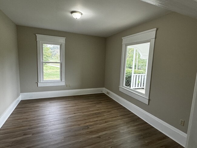 Building Photo - 4305 Dulaney Rd
