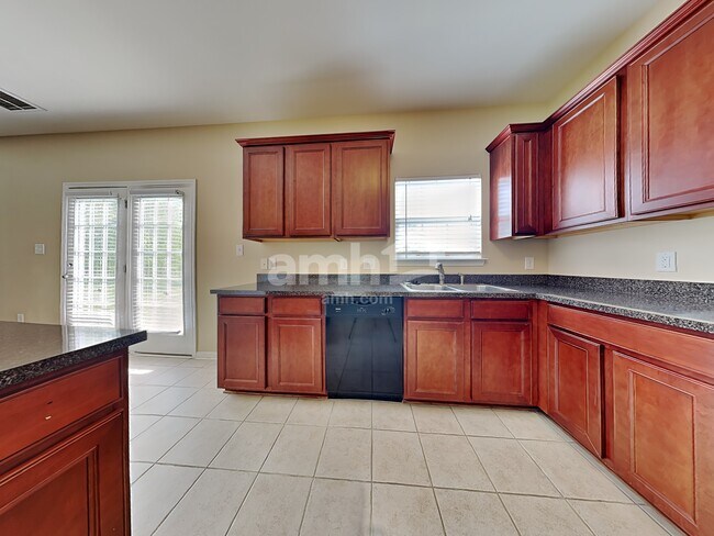 Building Photo - 167 Kentland Ridge Dr