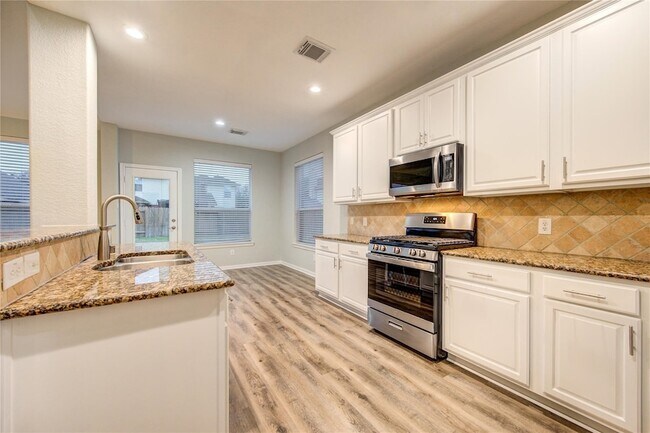 Building Photo - 25419 Hall Meadow Ln