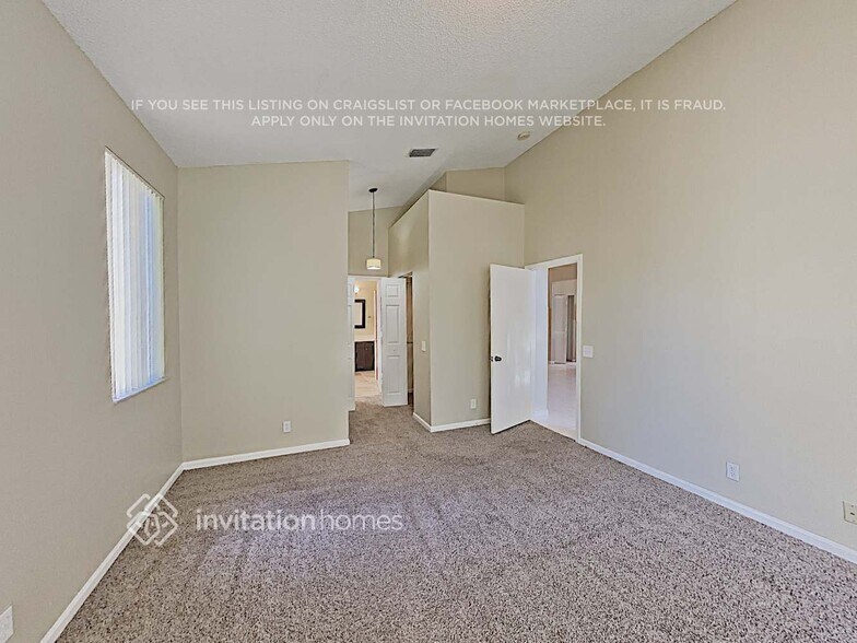 Building Photo - 5534 Lake Tern Pl