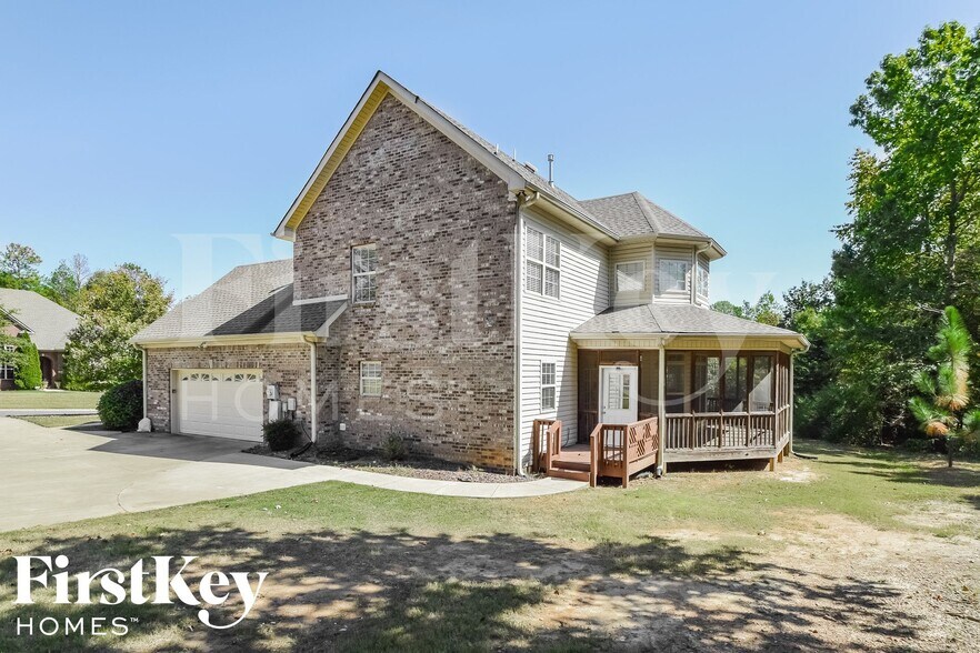 Building Photo - 1819 Winnipeg Cir