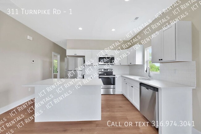 Building Photo - 311 Turnpike Rd