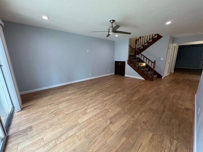 Building Photo - Agoura Hills Gem with Private Yard & HOA Pool