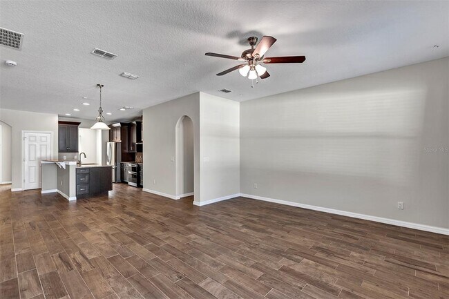 Building Photo - 829 Bainbridge Loop