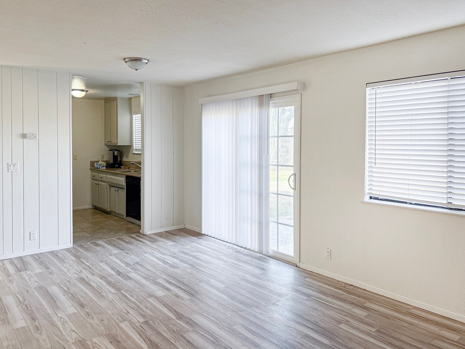 Building Photo - 4745 Karling Pl