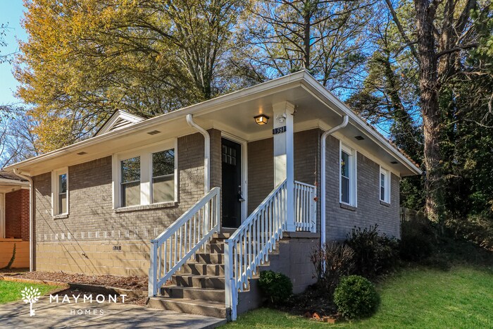 Building Photo - 1381 Benteen Way SE