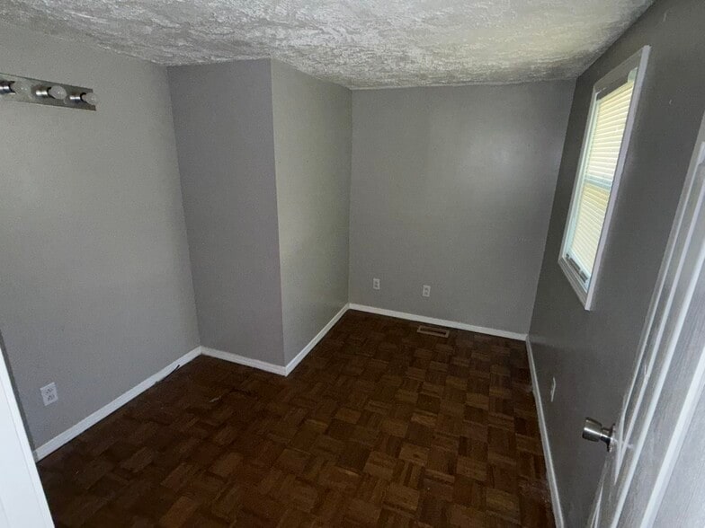3rd bedroom (smallest room) - 1455 Georgia Ave