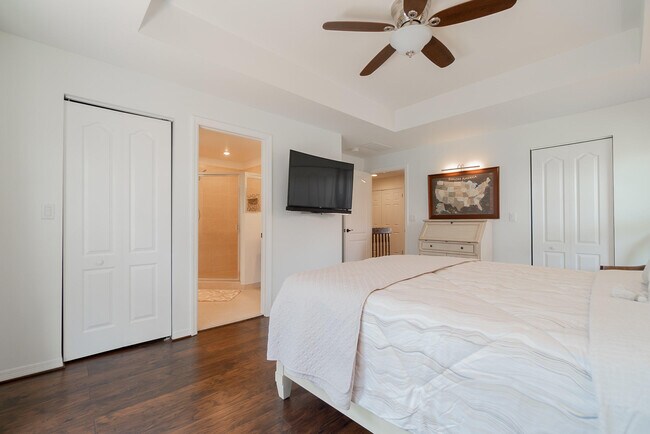 Building Photo - 123 Wakulla Springs Way