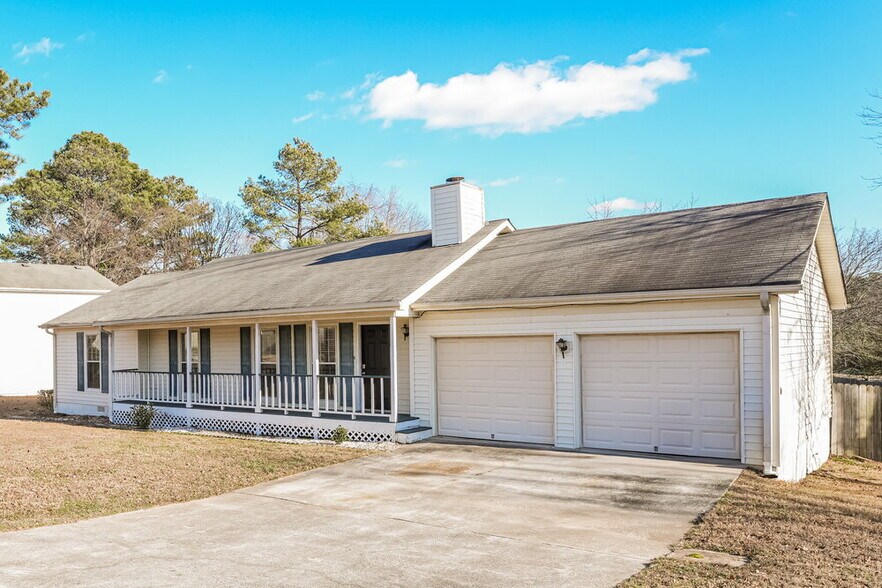 Building Photo - 3138 Rock Pine Way