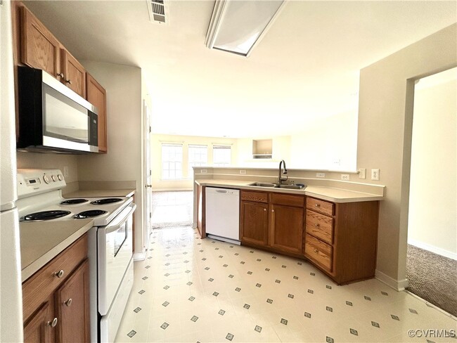 Building Photo - 13478 Ridgemoor Ln