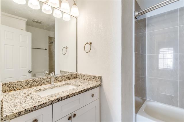 Building Photo - 4618 San Jacinto St