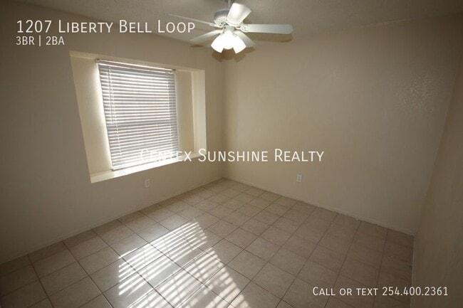 Building Photo - 1207 Liberty Bell Loop