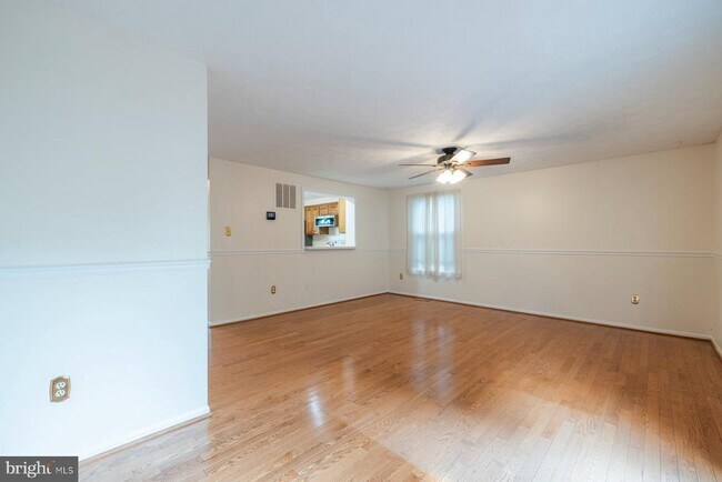 Building Photo - 7510 Summer Blossom Ln