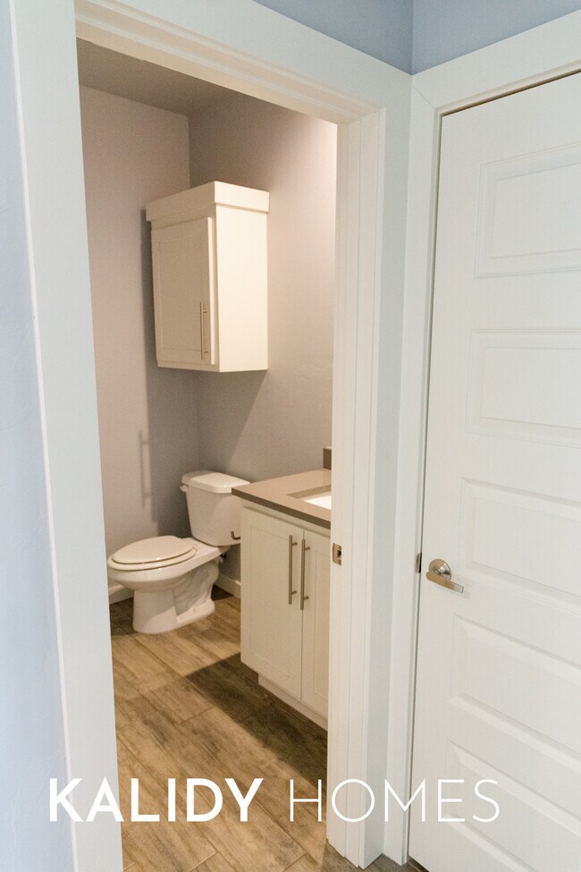 Building Photo - 306 Kirks Holw